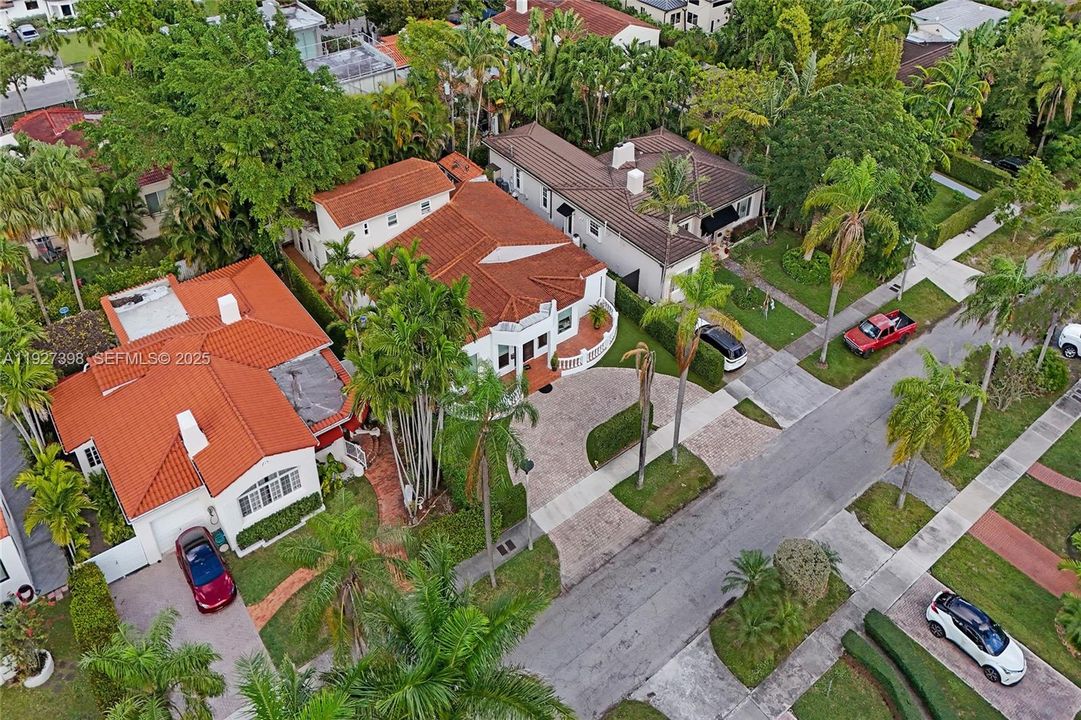 待售: $1,950,000 (5 贝兹, 3 浴室, 3177 平方英尺)