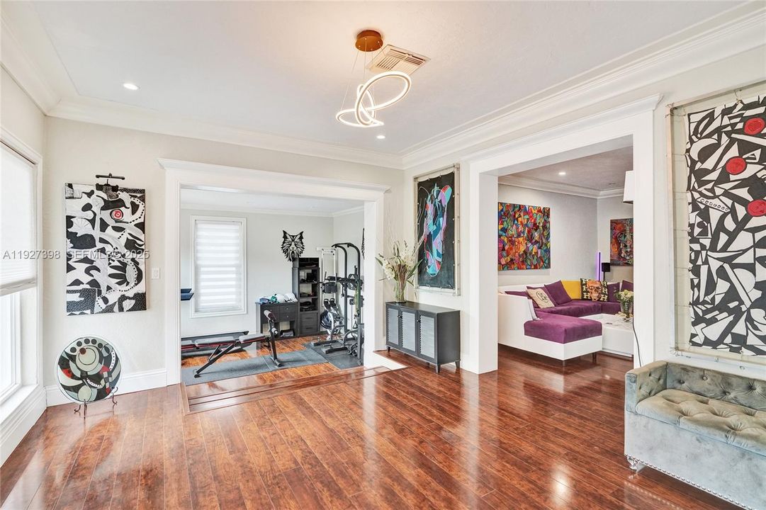 待售: $1,950,000 (5 贝兹, 3 浴室, 3177 平方英尺)