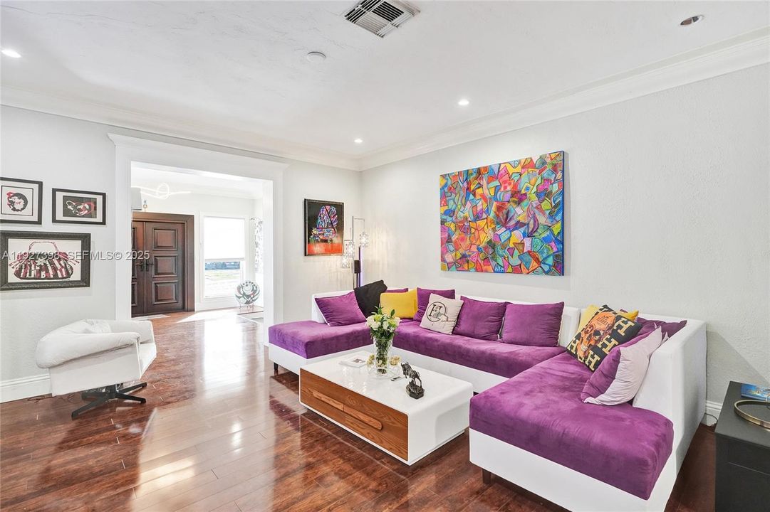 待售: $1,950,000 (5 贝兹, 3 浴室, 3177 平方英尺)