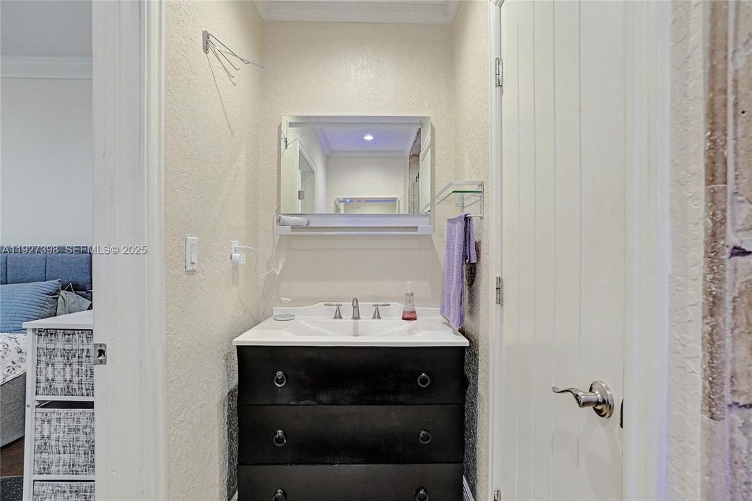 待售: $1,950,000 (5 贝兹, 3 浴室, 3177 平方英尺)