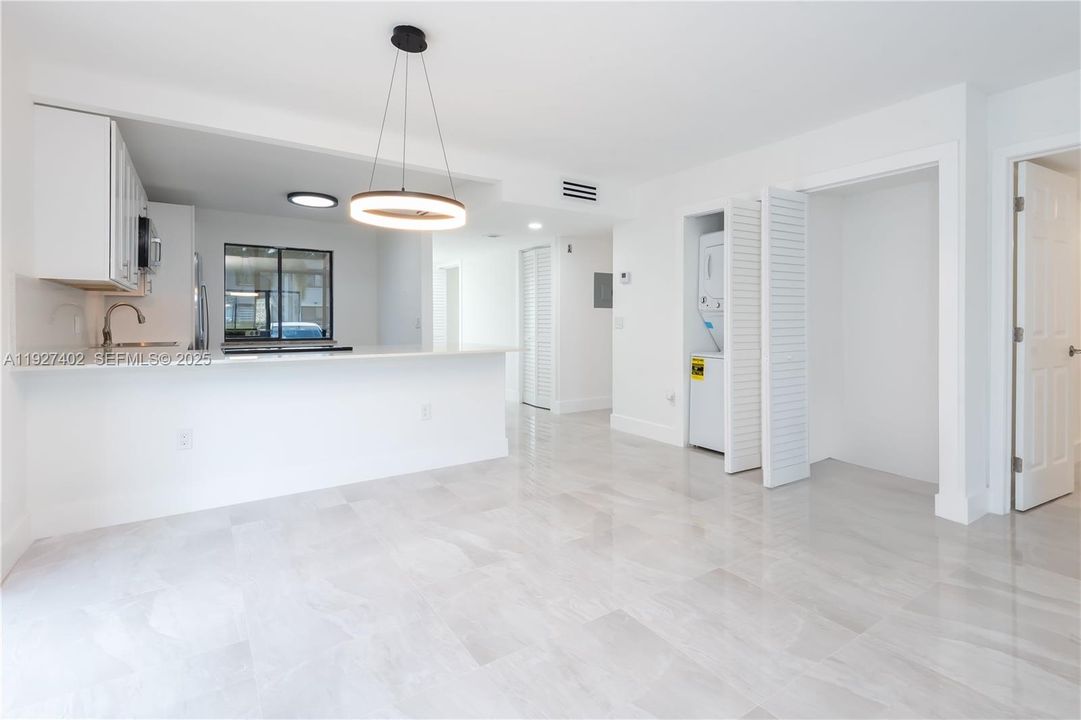 En Renta: $2,700 (2 camas, 2 baños, 1220 Pies cuadrados)