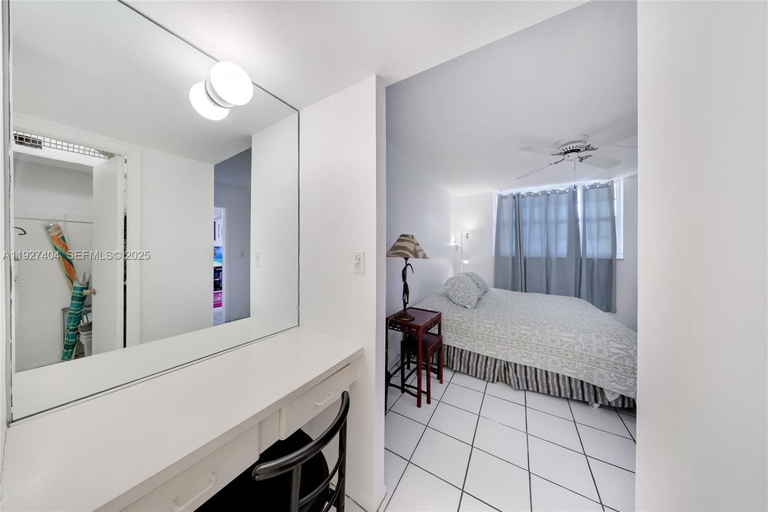 待售: $449,000 (1 贝兹, 1 浴室, 654 平方英尺)