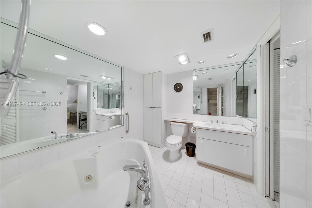 待售: $449,000 (1 贝兹, 1 浴室, 654 平方英尺)