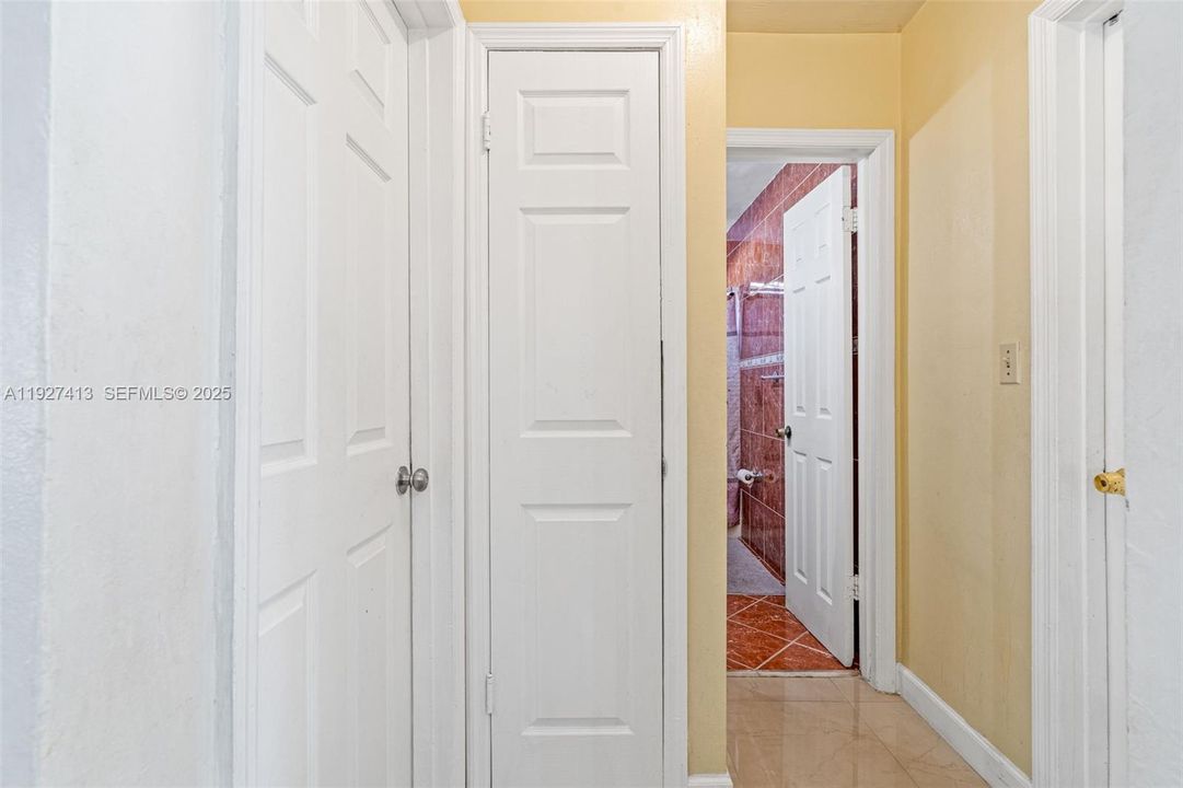 En Venta: $599,999 (4 camas, 2 baños, 1747 Pies cuadrados)