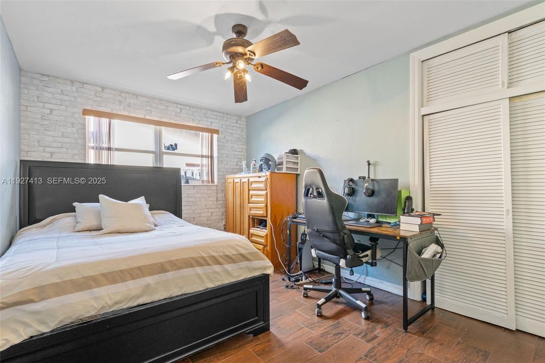 En Venta: $599,999 (4 camas, 2 baños, 1747 Pies cuadrados)