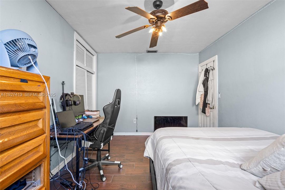 En Venta: $599,999 (4 camas, 2 baños, 1747 Pies cuadrados)