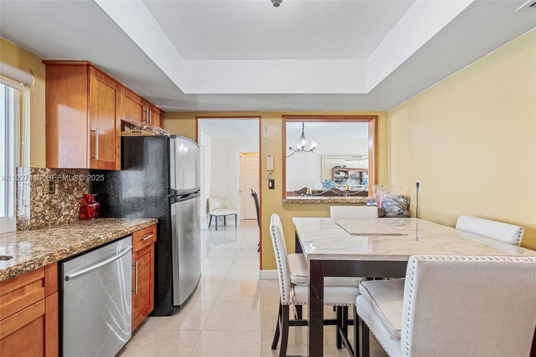 En Venta: $599,999 (4 camas, 2 baños, 1747 Pies cuadrados)