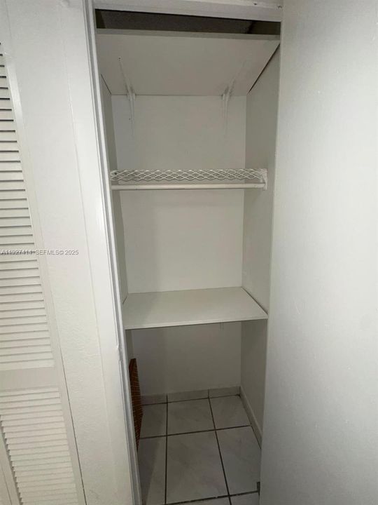 В аренду: $2,050 (2 спален, 2 ванн, 996 Квадратных фут)