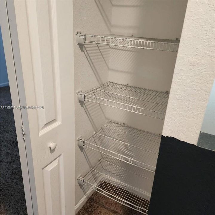 В аренду: $3,000 (3 спален, 2 ванн, 1380 Квадратных фут)