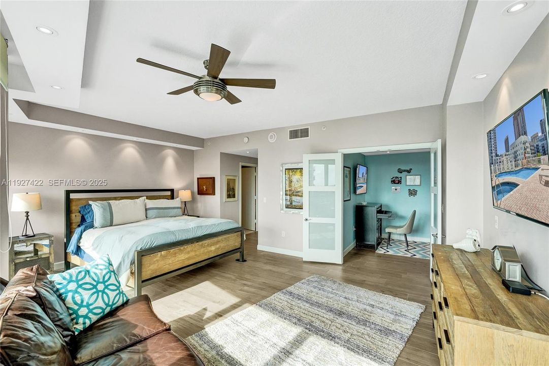 : $975,000 (2 camas, 2 baños, 1730 Pies cuadrados)