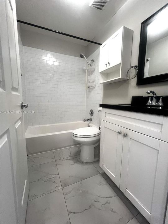 待售: $459,999 (3 贝兹, 2 浴室, 1244 平方英尺)