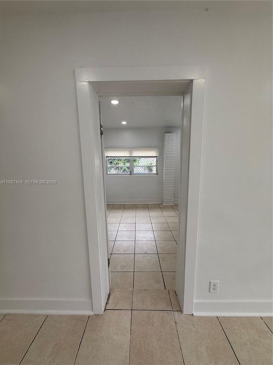 For Rent: $2,900 (4 beds, 2 baths, 1342 Square Feet)