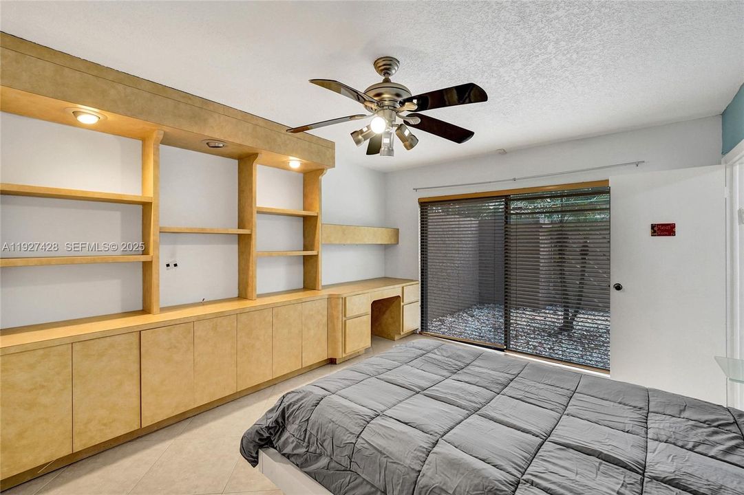 Room can be a bedroom, office, or play room