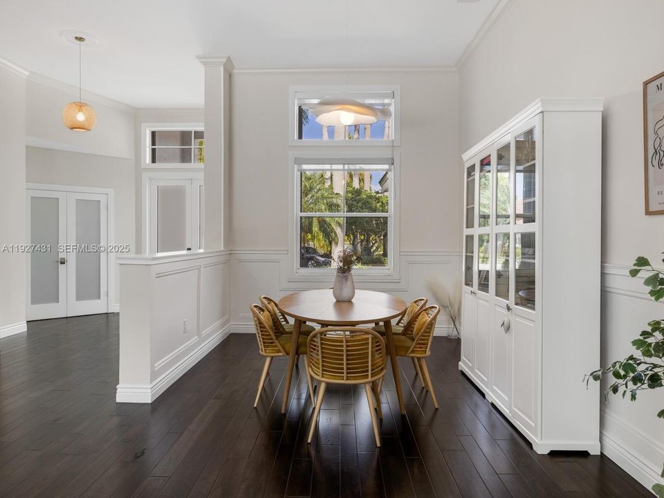 For Sale: $1,650,000 (5 beds, 3 baths, 3298 Square Feet)