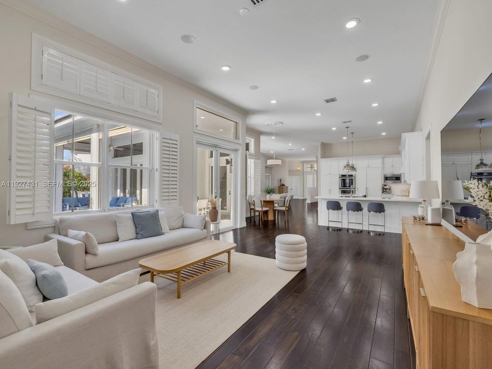 For Sale: $1,650,000 (5 beds, 3 baths, 3298 Square Feet)