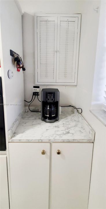 En Venta: $215,000 (2 camas, 2 baños, 1074 Pies cuadrados)