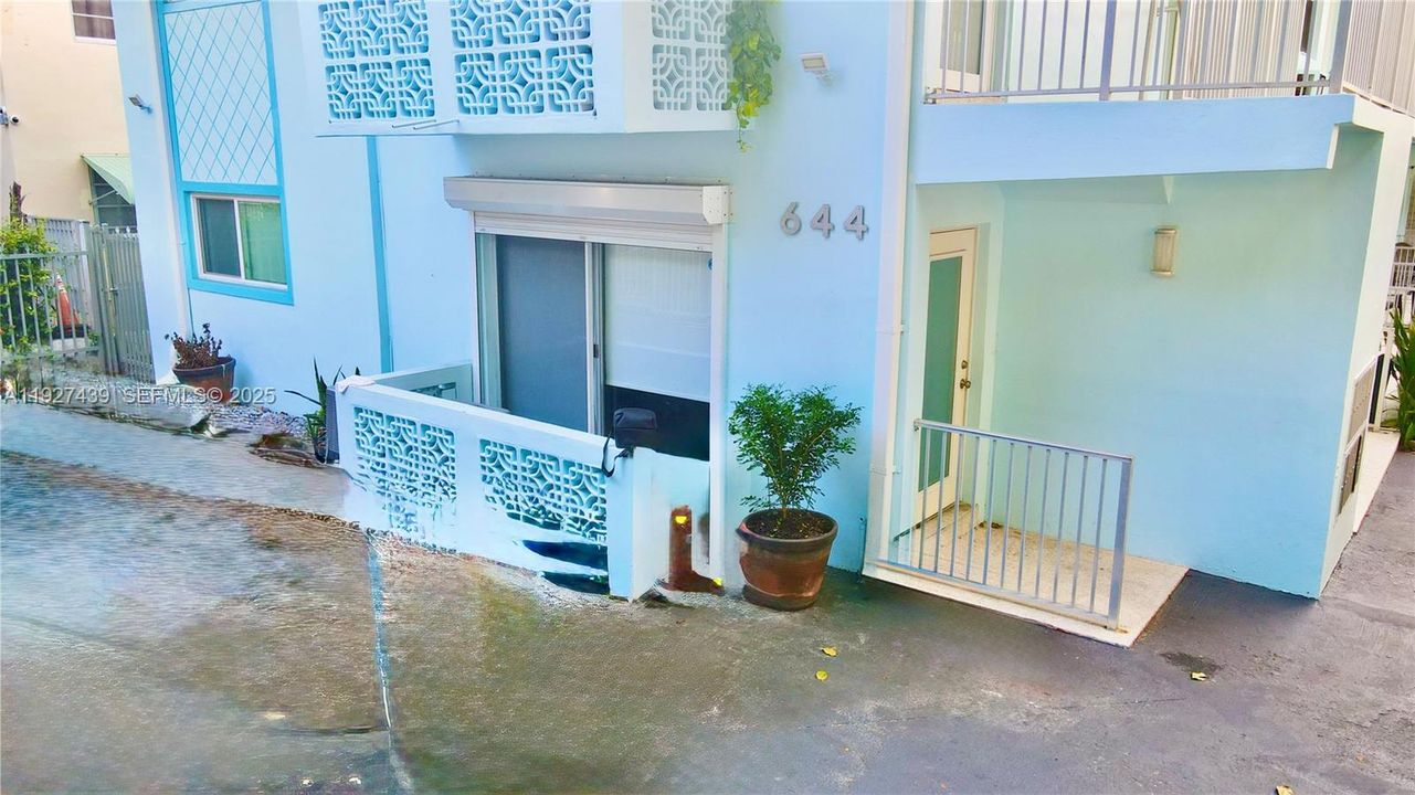 En Venta: $349,000 (1 camas, 1 baños, 680 Pies cuadrados)