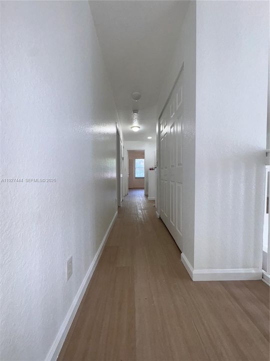 For Rent: $3,950 (3 beds, 2 baths, 2404 Square Feet)