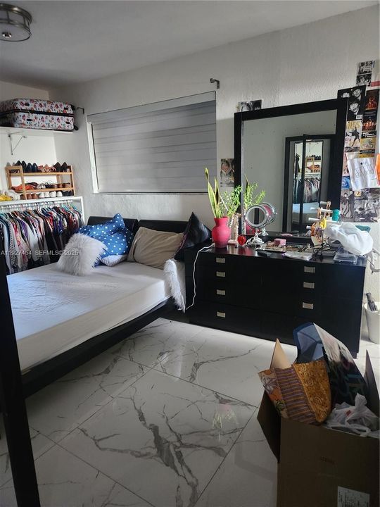 В аренду: $2,800 (2 спален, 1 ванн, 2533 Квадратных фут)