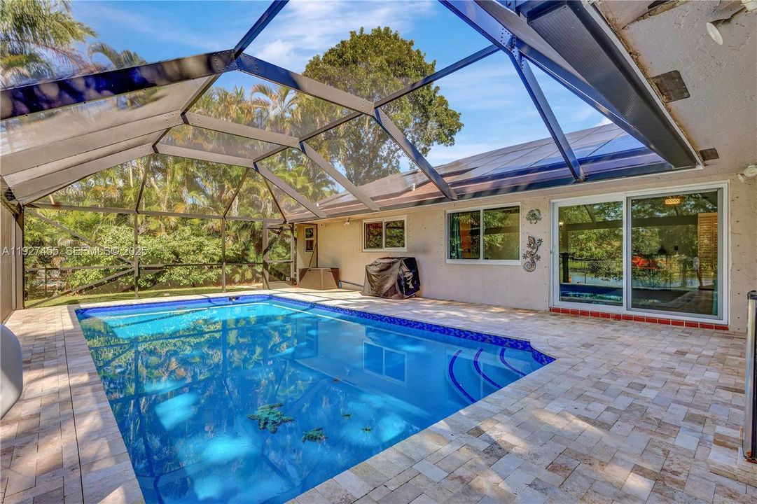 For Sale: $755,000 (4 beds, 2 baths, 1773 Square Feet)