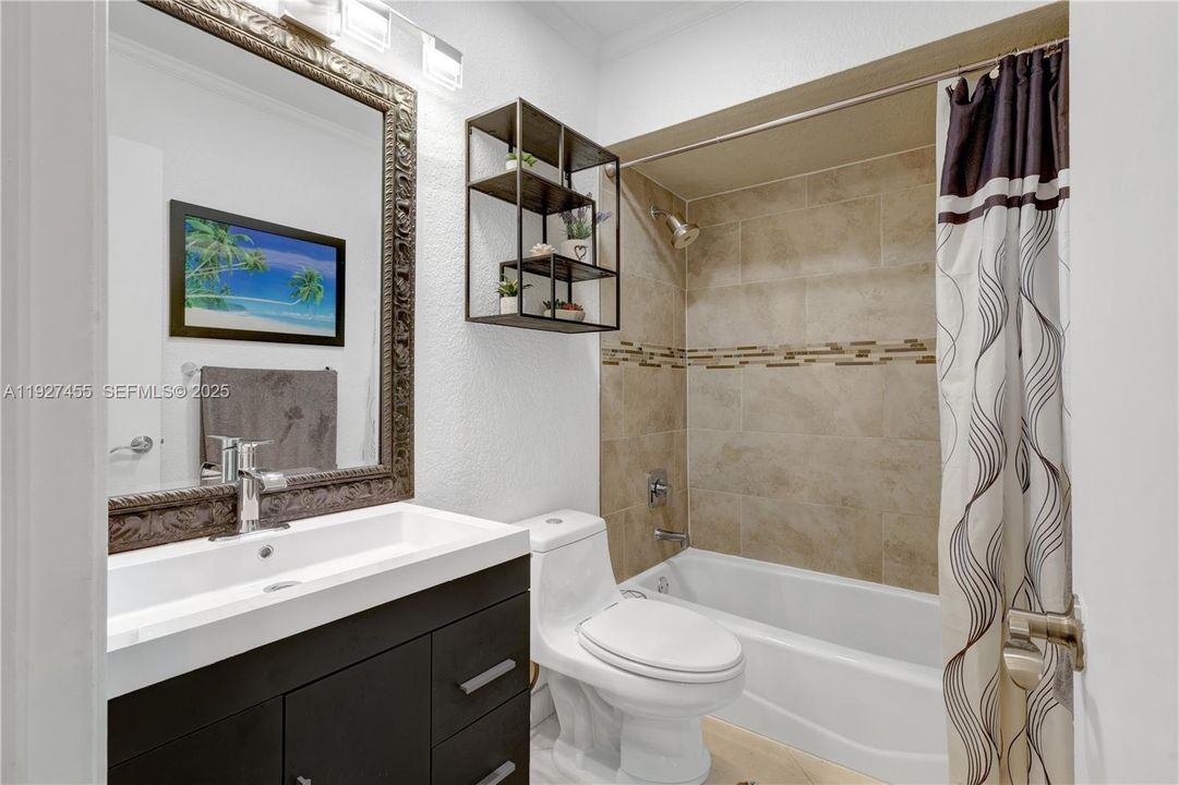 For Sale: $755,000 (4 beds, 2 baths, 1773 Square Feet)