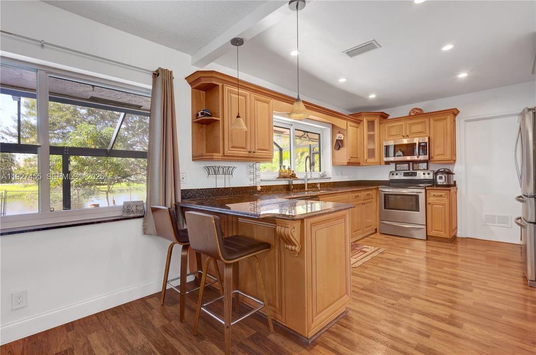 For Sale: $755,000 (4 beds, 2 baths, 1773 Square Feet)