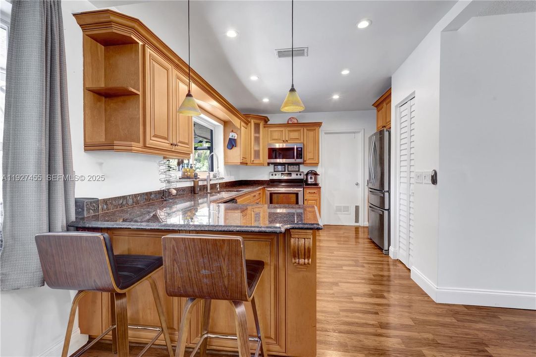 For Sale: $755,000 (4 beds, 2 baths, 1773 Square Feet)