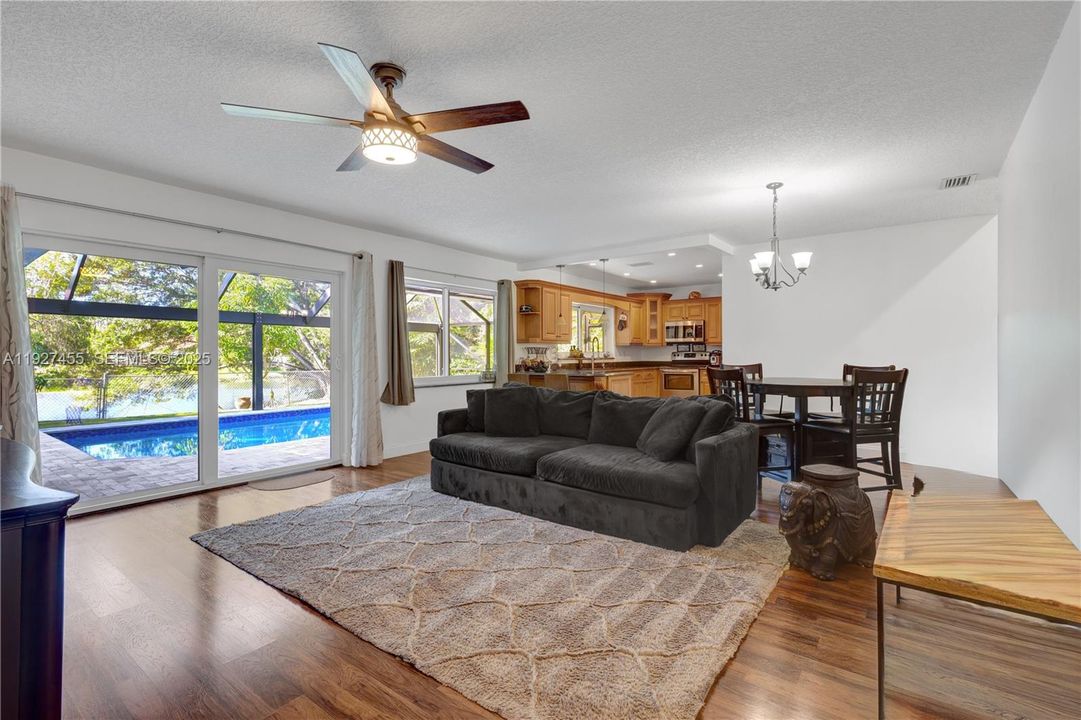 For Sale: $755,000 (4 beds, 2 baths, 1773 Square Feet)