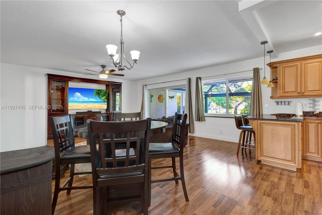 For Sale: $755,000 (4 beds, 2 baths, 1773 Square Feet)