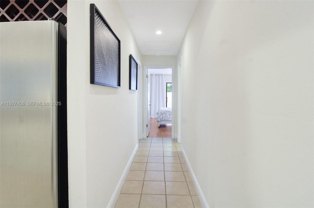 В аренду: $3,000 (2 спален, 2 ванн, 1262 Квадратных фут)