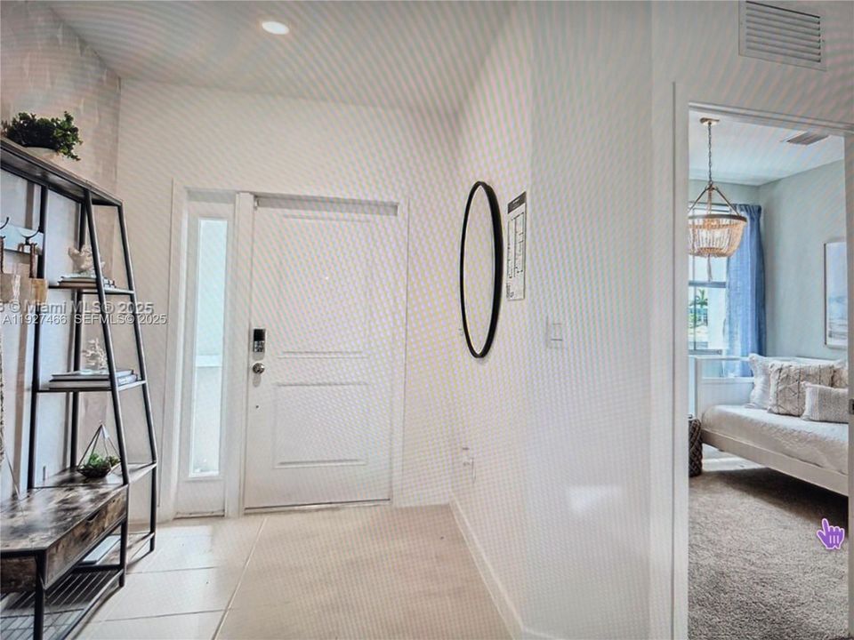 For Rent: $2,599 (3 beds, 3 baths, 1380 Square Feet)