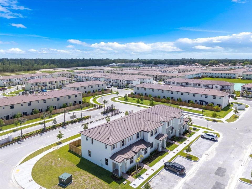 For Rent: $2,350 (3 beds, 2 baths, 1489 Square Feet)