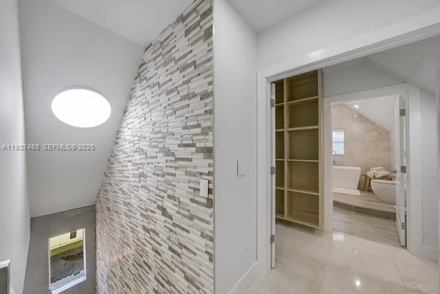 En Venta: $875,000 (4 camas, 3 baños, 1461 Pies cuadrados)