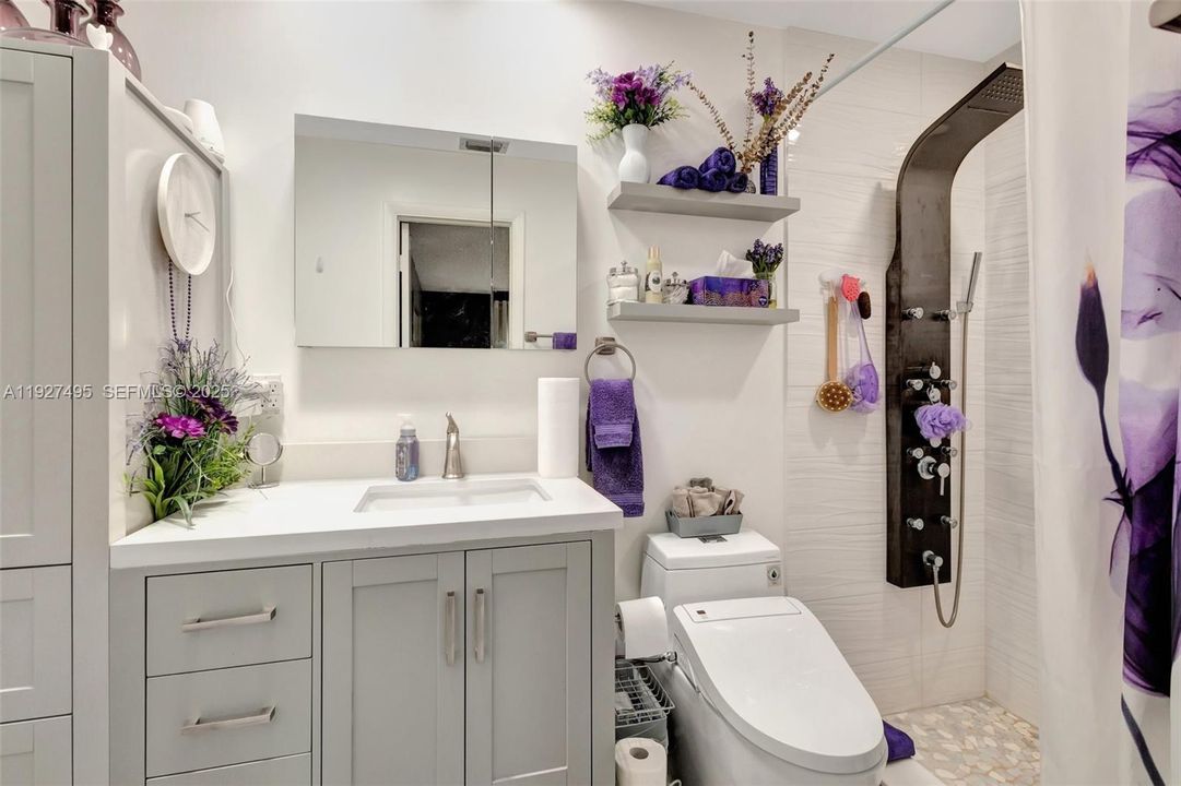 На продажу: $324,997 (2 спален, 2 ванн, 1527 Квадратных фут)