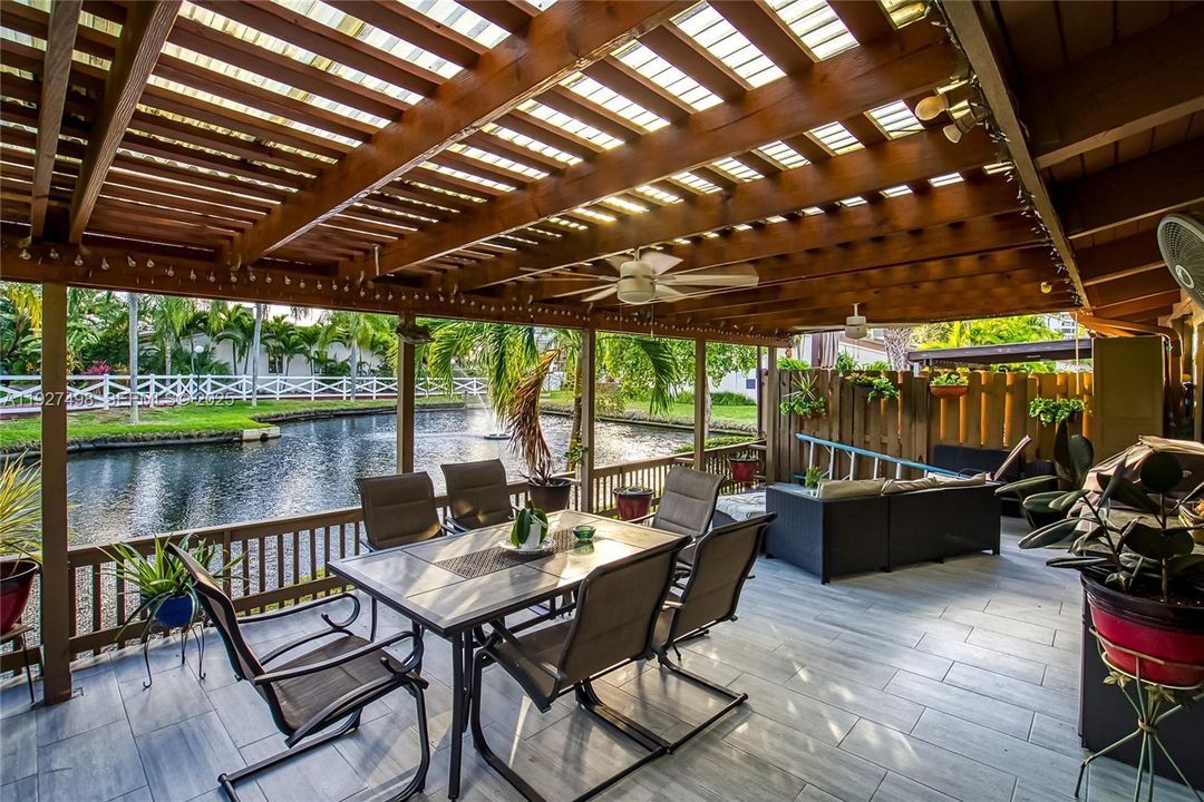 待售: $729,000 (2 贝兹, 2 浴室, 1680 平方英尺)