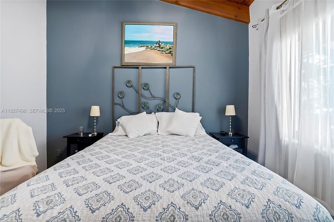 待售: $729,000 (2 贝兹, 2 浴室, 1680 平方英尺)