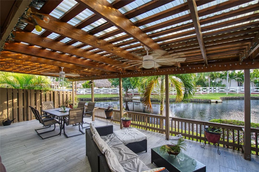 待售: $729,000 (2 贝兹, 2 浴室, 1680 平方英尺)