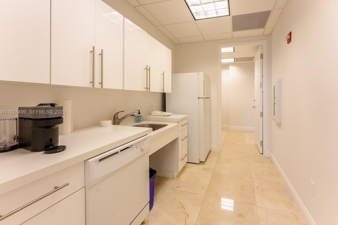 待售: $1,675,000 (0 贝兹, 0 浴室, 0 平方英尺)