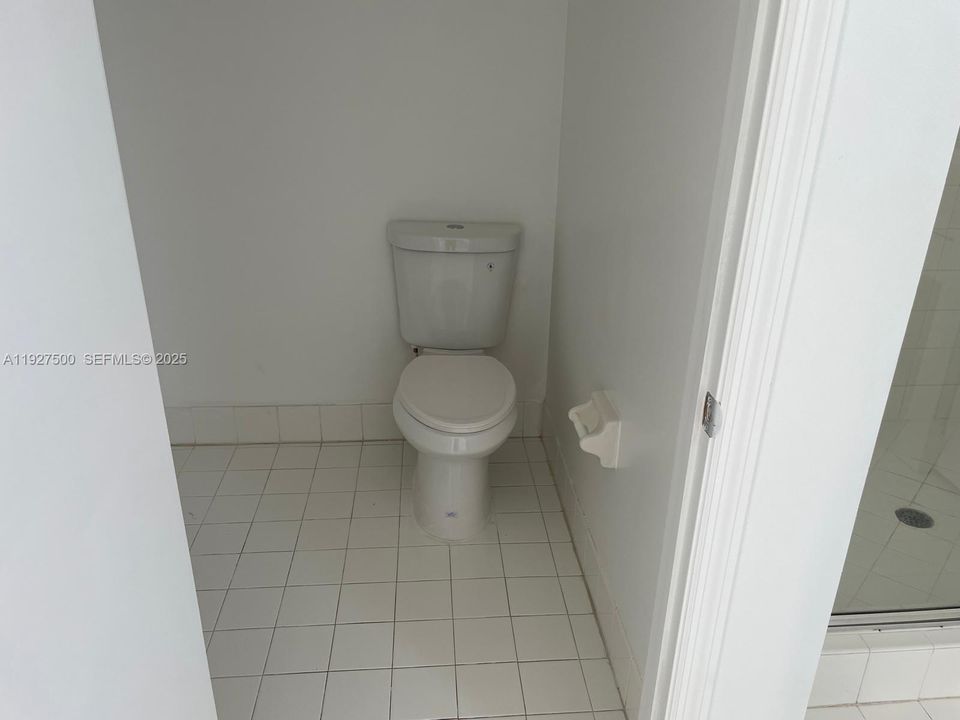 For Rent: $4,200 (4 beds, 3 baths, 2450 Square Feet)