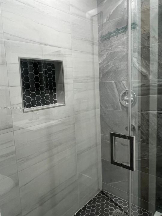 En Venta: $193,000 (2 camas, 1 baños, 863 Pies cuadrados)