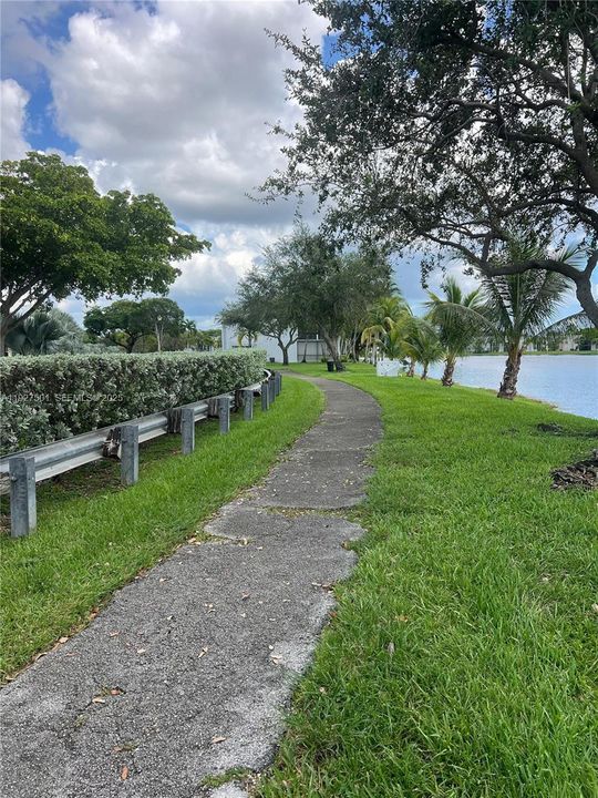 En Venta: $193,000 (2 camas, 1 baños, 863 Pies cuadrados)