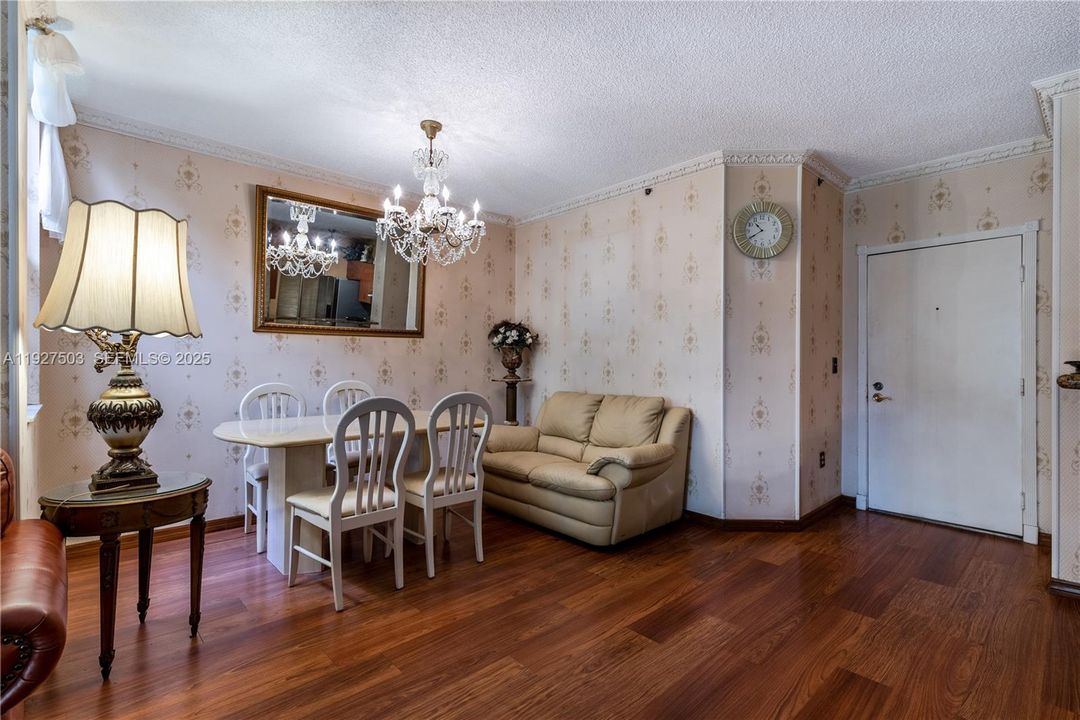 В аренду: $2,800 (2 спален, 2 ванн, 1100 Квадратных фут)