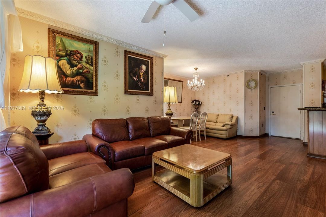 В аренду: $2,800 (2 спален, 2 ванн, 1100 Квадратных фут)