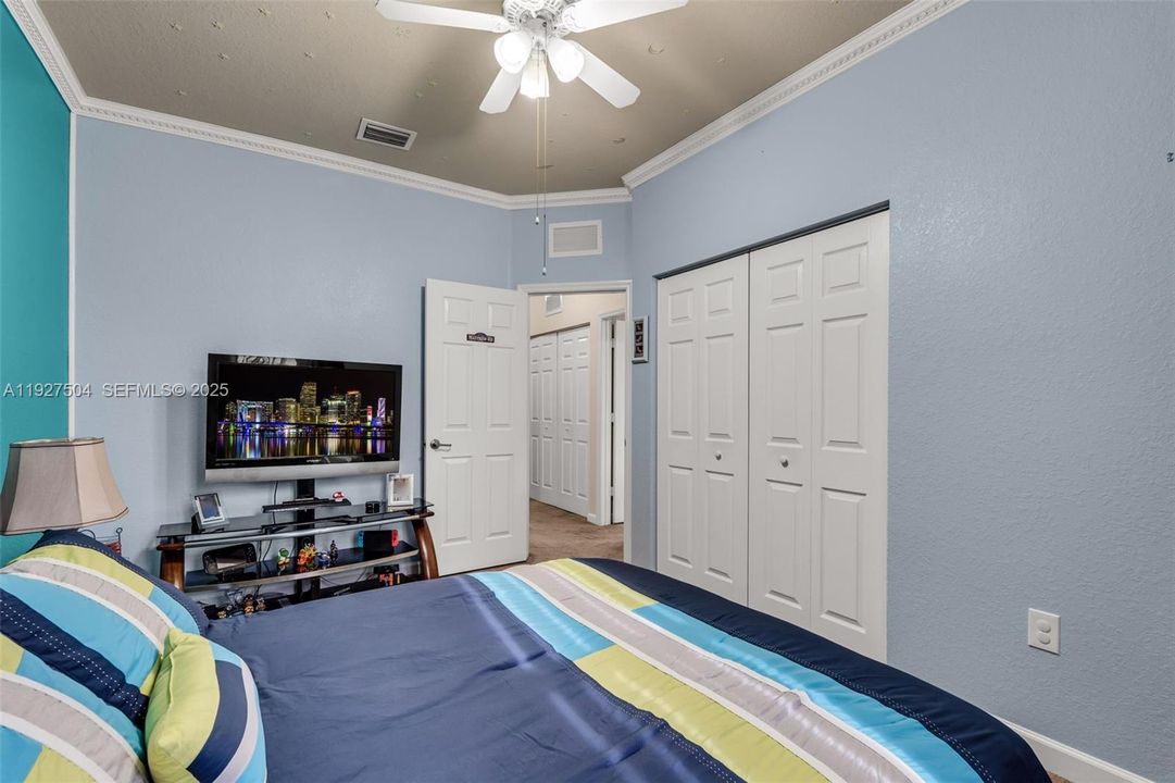 En Venta: $520,000 (3 camas, 2 baños, 1666 Pies cuadrados)