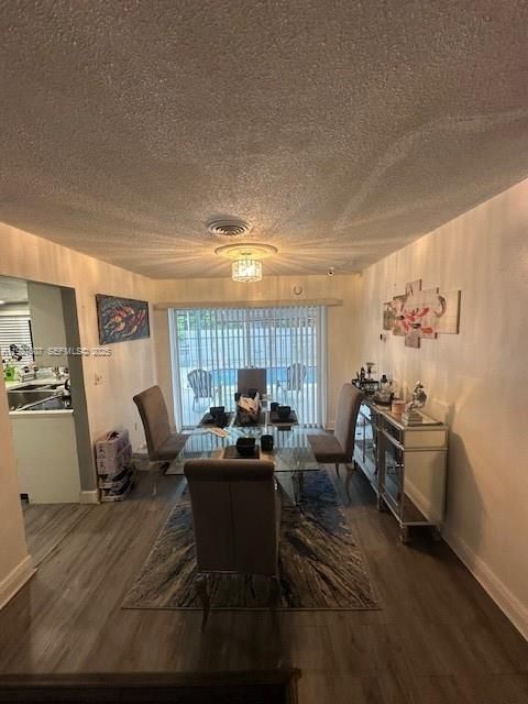 На продажу: $649,000 (4 спален, 3 ванн, 1544 Квадратных фут)