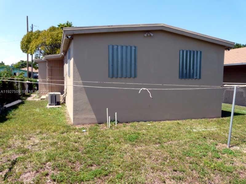 En Venta: $350,000 (3 camas, 1 baños, 780 Pies cuadrados)