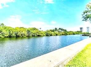 В аренду: $2,400 (1 спален, 1 ванн, 741 Квадратных фут)