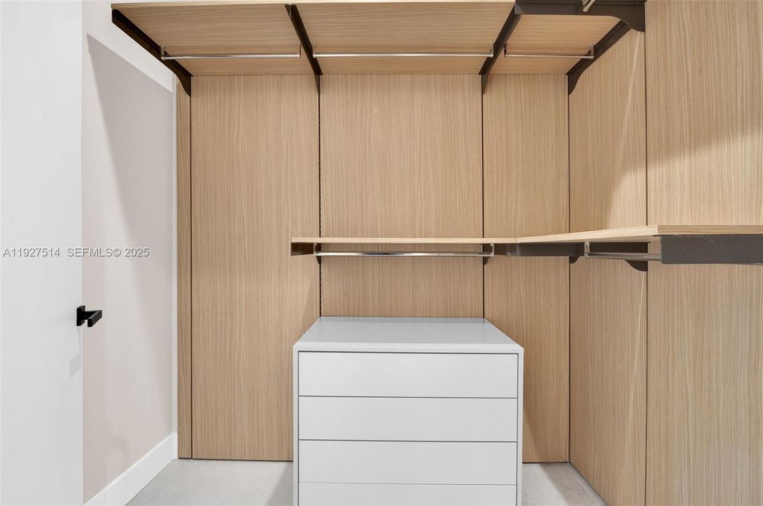 For Sale: $1,495,000 (3 beds, 3 baths, 0 Square Feet)