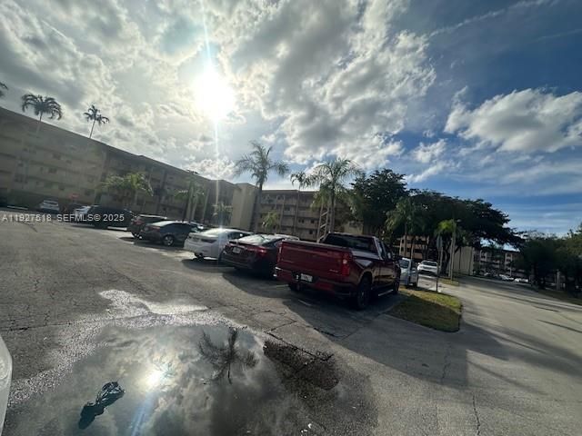 В аренду: $2,150 (2 спален, 2 ванн, 1074 Квадратных фут)