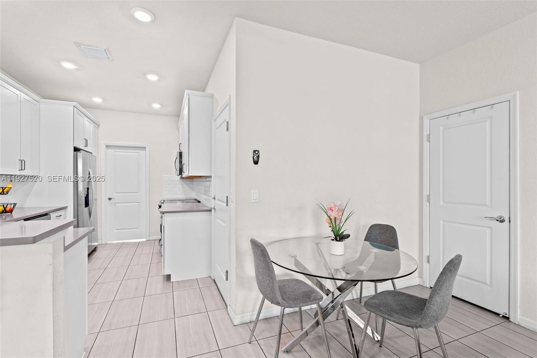 En Renta: $3,500 (3 camas, 2 baños, 1421 Pies cuadrados)